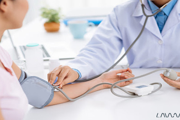 جدول نمونه شماره ۱: دسته‌بندی فرضی آزمایش‌ها